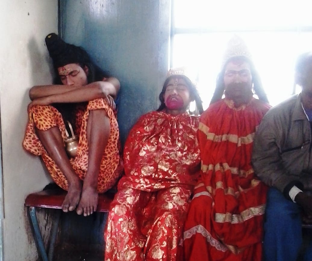 ঈশ্বর ও শিশু যন্ত্র